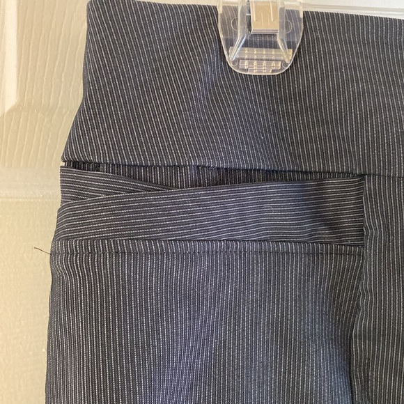 Reitmans Skirt - size 13 - Picture 2 of 6